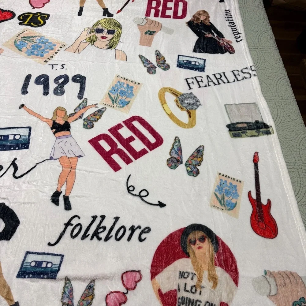 Taylor Swift Fan Art Fleece Throw Blanket | Red 1989 Folklore Fearless